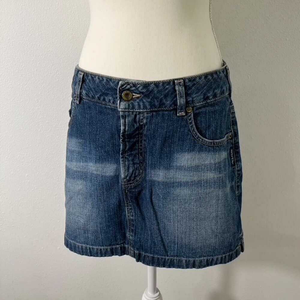 Vintage Y2K Silver‎ Jeans Denim Mini Skirt Canada Medium Wash Womens Size 31 - Picture 2 of 6